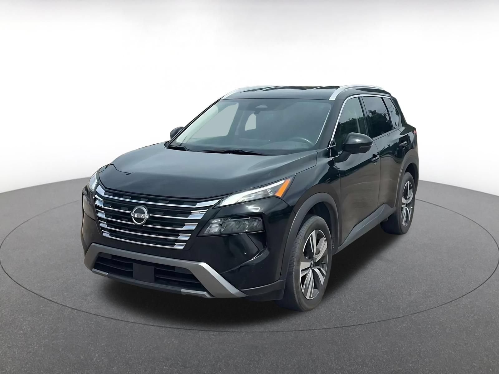 Used 2026 Nissan Rogue SL FWD image 6