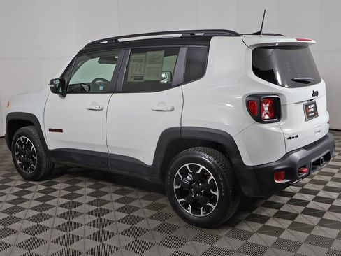 Used 2023 Jeep Renegade Trailhawk w/ Trailer Tow Group image 12