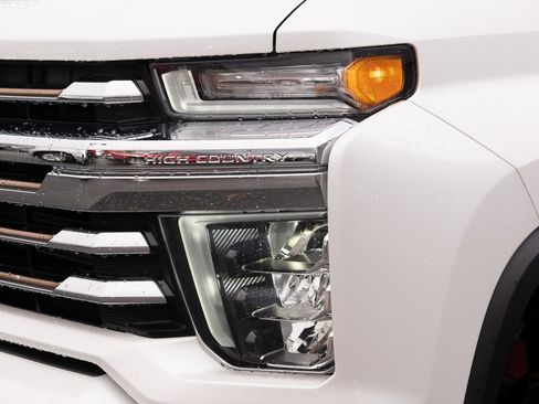 Used 2020 Chevrolet Silverado 3500 High Country w/ Technology Package image 26