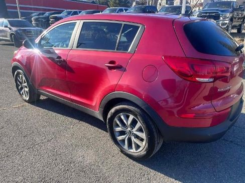 Used 2015 Kia Sportage LX image 2