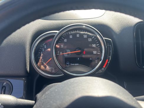 Used 2018 MINI Cooper Countryman S FWD image 12