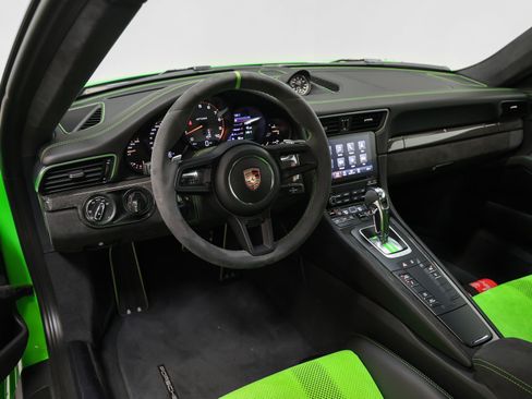 Certified 2019 Porsche 911 GT3 RS RWD image 47