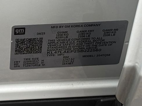 Used 2025 Buick Envista Preferred FWD image 23