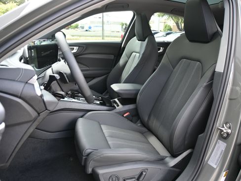 Used 2025 Audi A5 2.0T Premium Plus image 15