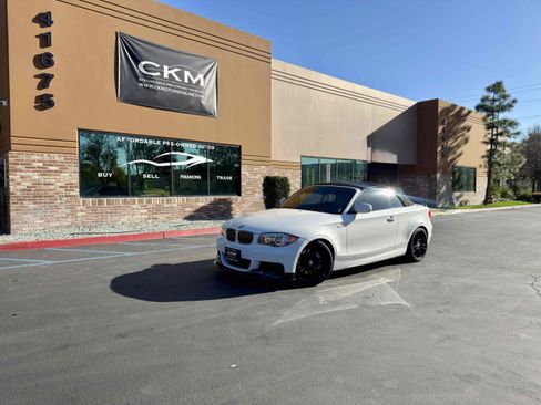 Used 2012 BMW 135i Convertible image 2