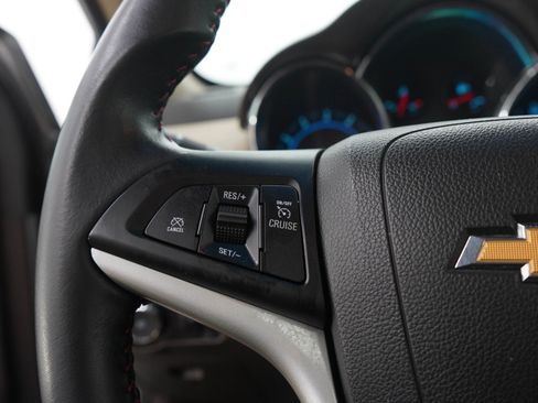 Used 2014 Chevrolet Cruze LT w/ Sun, Sound and Sport Package FWD image 23