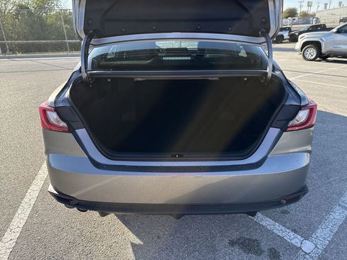 Certified 2026 Toyota Camry SE image 19