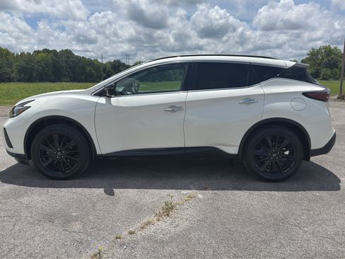 Certified 2024 Nissan Murano SV w/ SV Midnight Edition Package FWD image 6