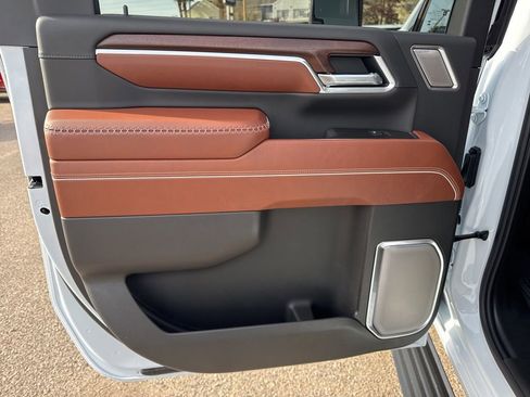 New 2026 GMC Sierra 3500 Denali Ultimate image 23