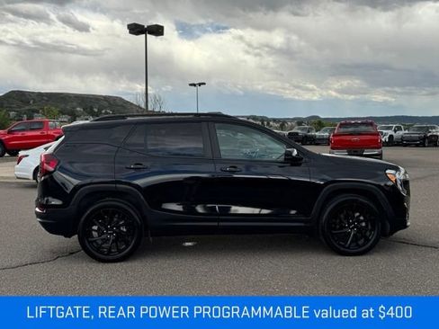 Certified 2024 GMC Terrain SLE w/ Driver Convenience Package FWD image 7