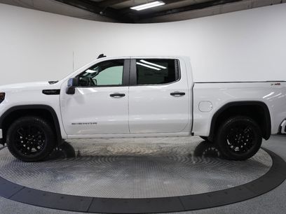 New 2026 GMC Sierra 1500 Pro w/ Graphite Edition