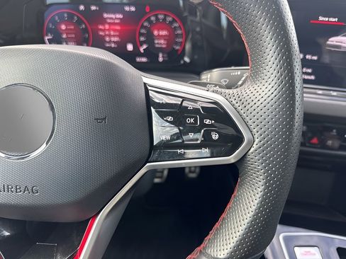 Used 2024 Volkswagen GTI SE image 17