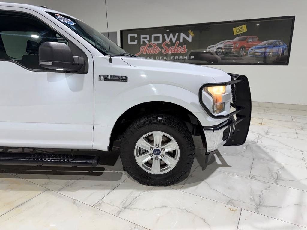 Used 2017 Ford F150 XLT w/ Equipment Group 301A Mid AWD/4WD image 5