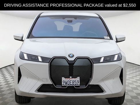 Used 2026 BMW iX xDrive45 AWD/4WD image 2