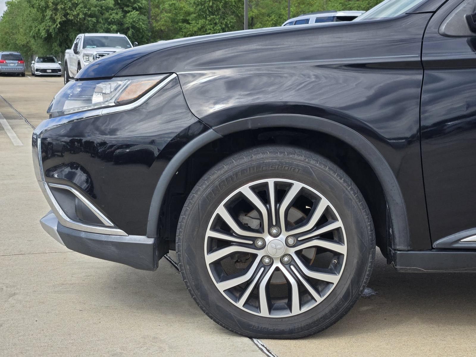 Used 2017 Mitsubishi Outlander SE FWD image 9