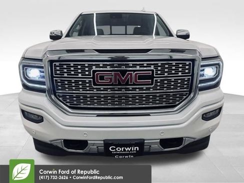 Used 2017 GMC Sierra 1500 Denali image 6