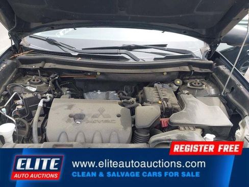 Used 2016 Mitsubishi Outlander ES AWD/4WD image 19