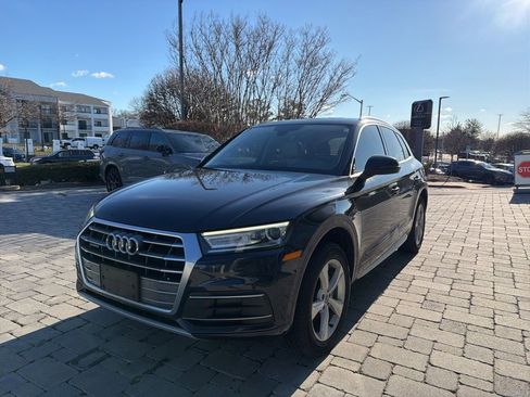 Used 2020 Audi Q5 2.0T Premium w/ Convenience Package image 21