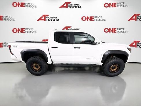 New 2026 Toyota Tacoma TRD Off-Road AWD/4WD image 8