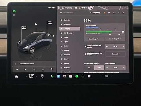Used 2024 Tesla Model Y Long Range AWD/4WD image 13
