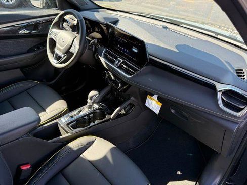 New 2026 Chevrolet TrailBlazer ACTIV w/ Convenience Package FWD image 40