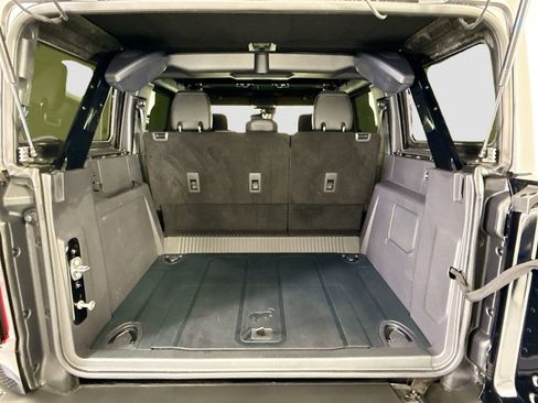 Used 2023 Ford Bronco Badlands image 27