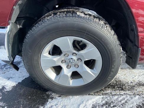 Used 2019 RAM 1500 Big Horn AWD/4WD image 13