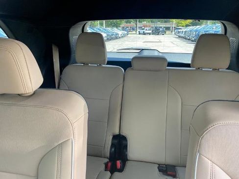 New 2025 Buick Enclave Preferred w/ Power Package image 13