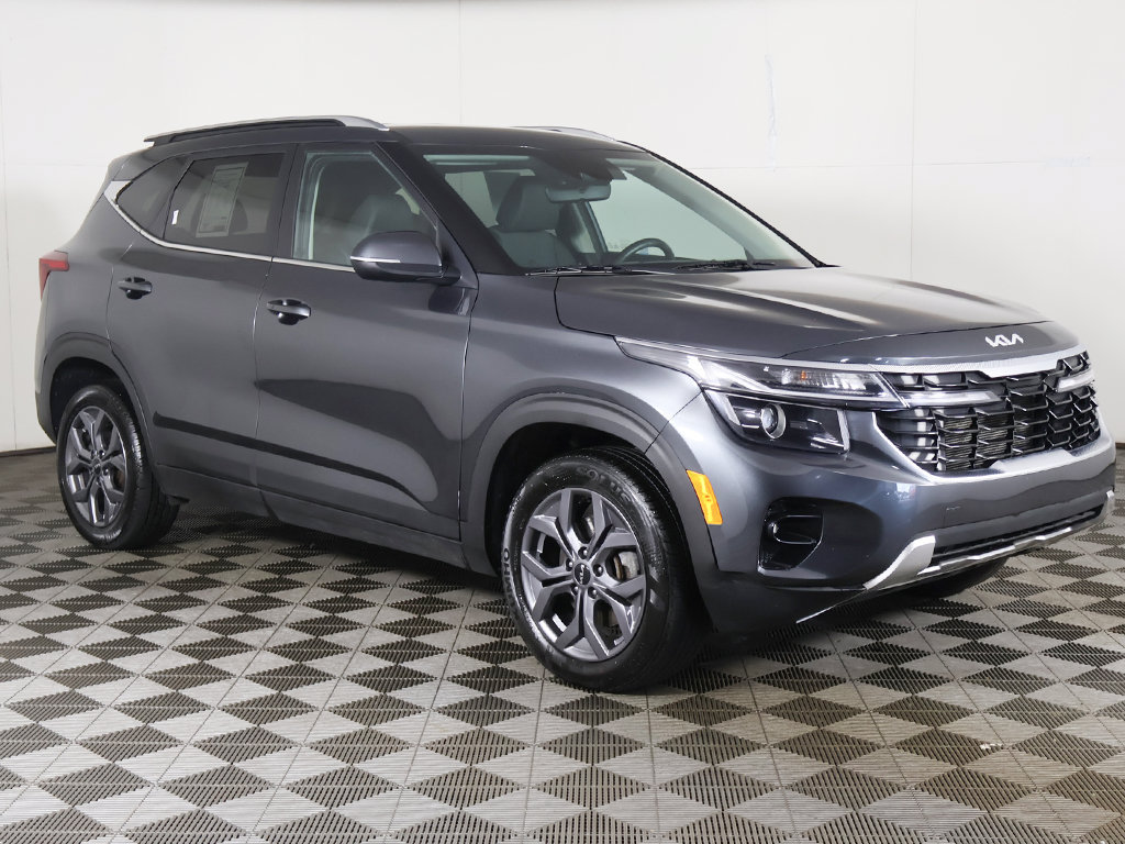 Used 2024 Kia Seltos S AWD/4WD image 3
