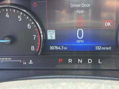 Used 2023 Ford Explorer Limited w/ Limited Technology Package AWD/4WD image 20