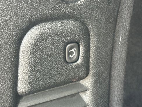 Used 2023 Dodge Durango GT image 20