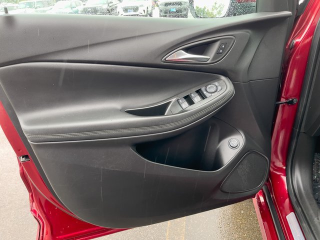 Used 2023 Buick Encore GX Select w/ Sport Touring Package FWD image 15