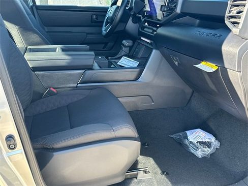 New 2026 Toyota Tundra SR image 9