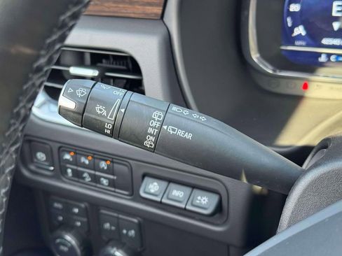 Used 2023 Chevrolet Tahoe High Country AWD/4WD image 24
