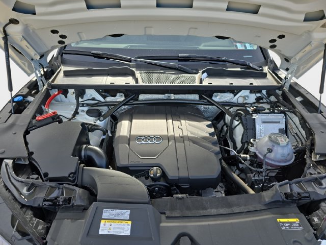 Used 2023 Audi Q5 Premium AWD/4WD image 33