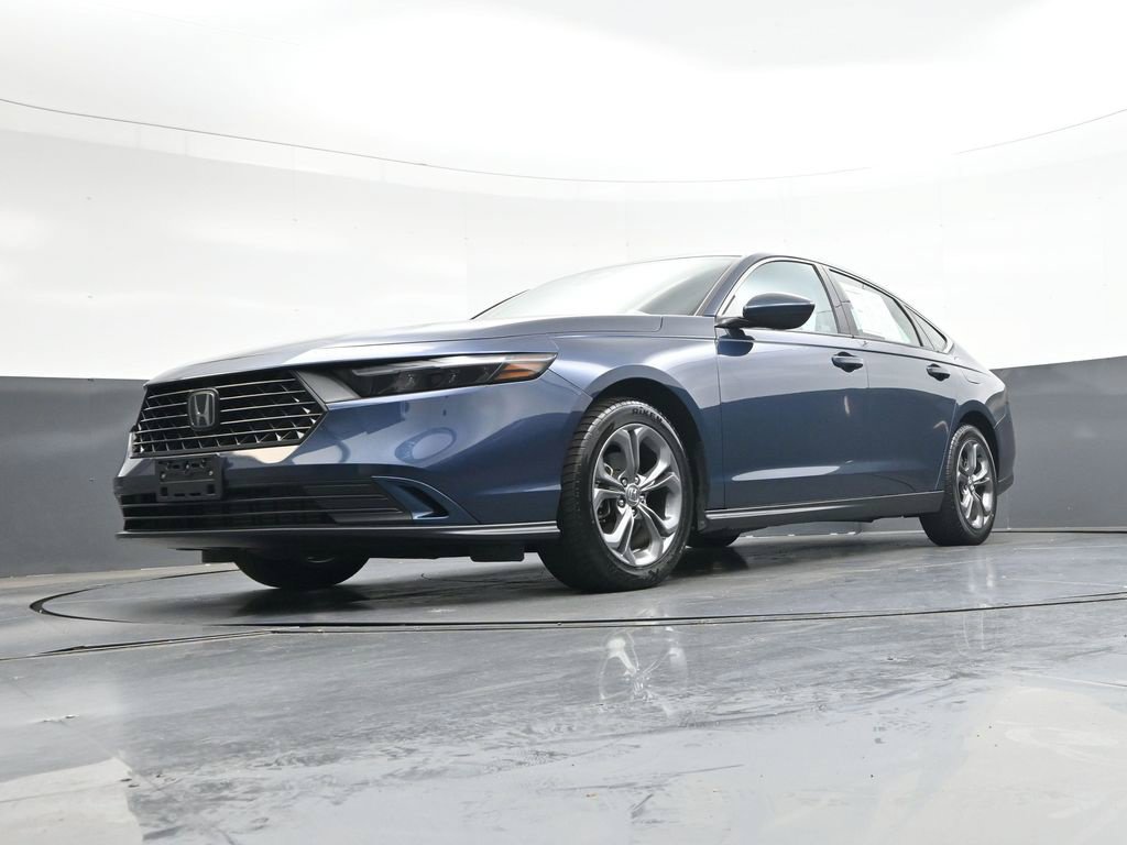 Used 2024 Honda Accord EX image 40