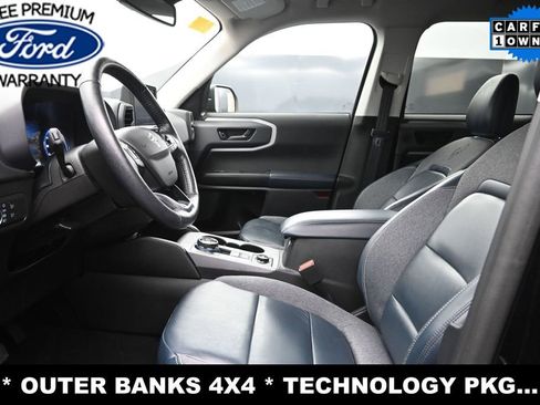 Used 2022 Ford Bronco Sport Outer Banks w/ Tech Package AWD/4WD image 11