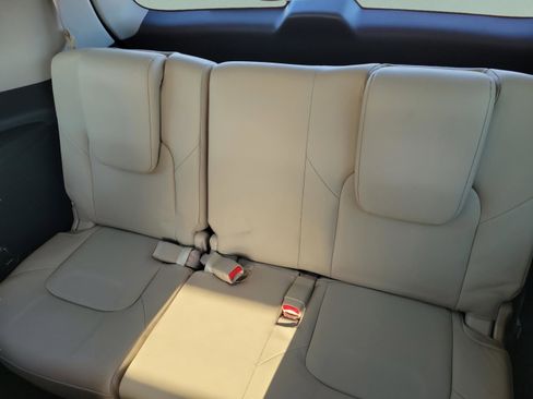 Used 2023 Nissan Armada Platinum w/ Captain's Chairs Package image 16