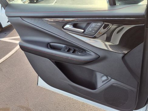 Used 2024 Chevrolet Blazer EV RS image 19