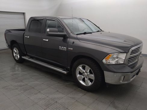 Used 2015 RAM 1500 Lone Star RWD image 11
