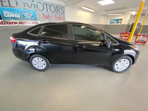 Used 2016 Ford Fiesta S FWD image 19