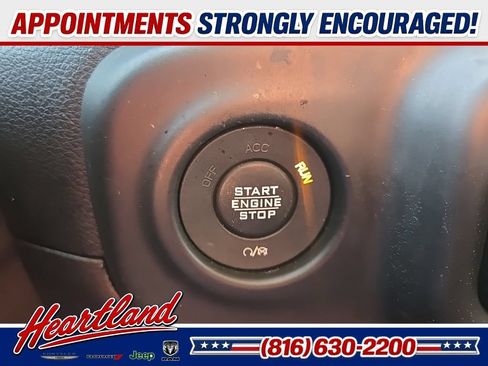 Used 2018 Jeep Wrangler Unlimited Sahara AWD/4WD image 47