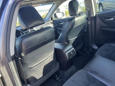 Used 2017 Toyota Camry XSE image 21