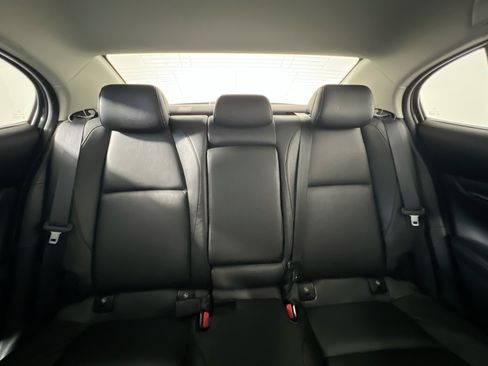 Used 2024 MAZDA MAZDA3 s FWD image 32