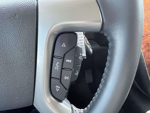 Used 2012 Chevrolet Tahoe LT w/ Luxury Package RWD image 20