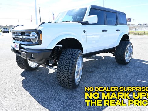 New 2026 Ford Bronco Outer Banks AWD/4WD image 10