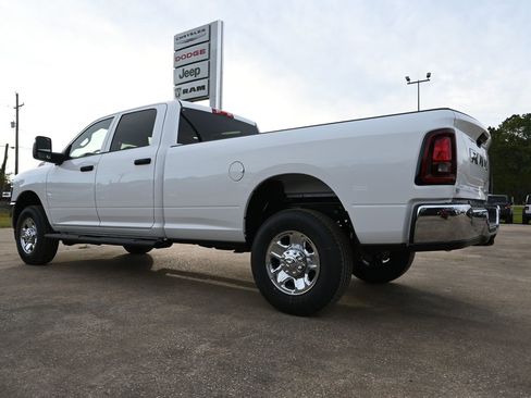 New 2026 RAM 2500 Tradesman w/ Chrome Appearance Group image 2