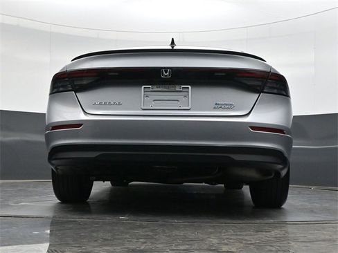 Used 2023 Honda Accord Sport image 32