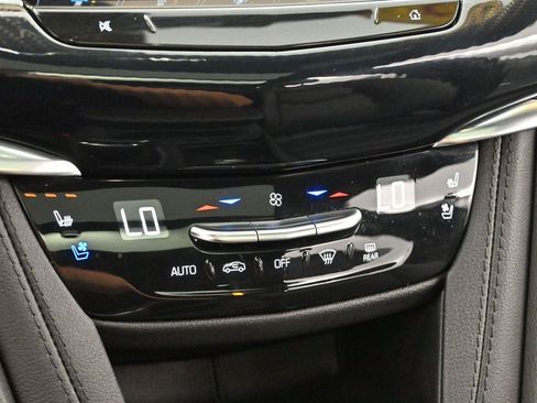Certified 2024 Cadillac XT6 Sport w/ LPO, ONYX Package AWD/4WD image 26