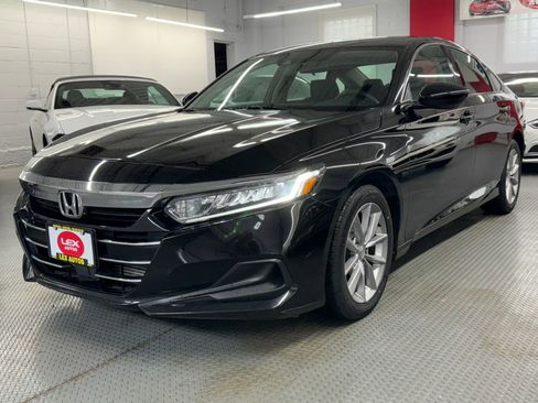 Used 2021 Honda Accord LX image 2